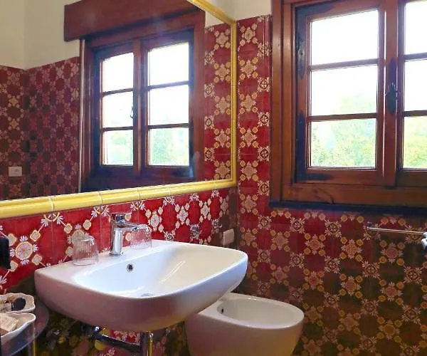 Relais Rantegosa - *